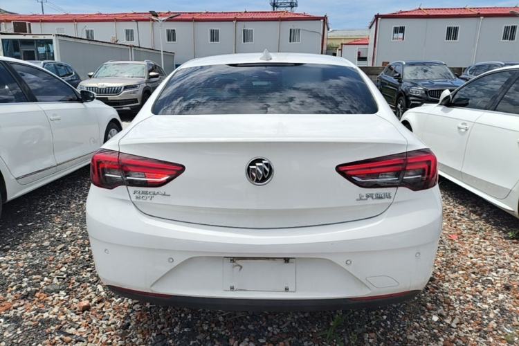 Used Buick Regal 2017 20T Elite Edition Rear