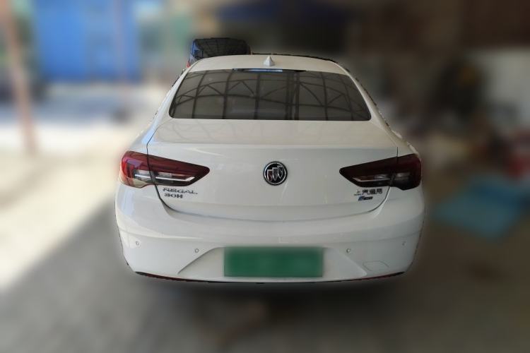 Used Buick Regal 2017 30H Luxury Version Rear