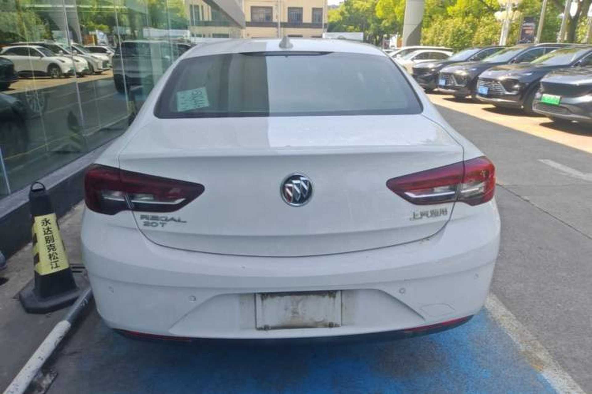 Used Buick Regal 2017 20T Luxury Model Rear