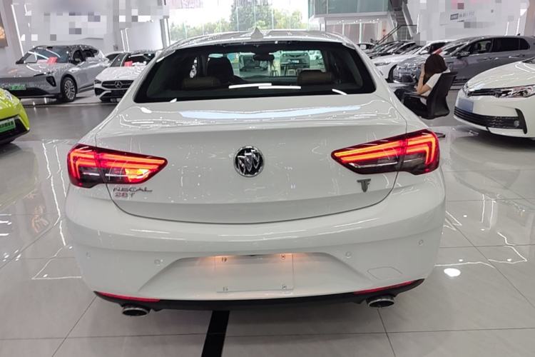 Used Buick Regal 2017 28T Luxury Edition Rear