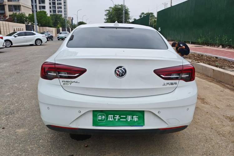 Used Buick Regal 2017 20T Elite Edition Rear