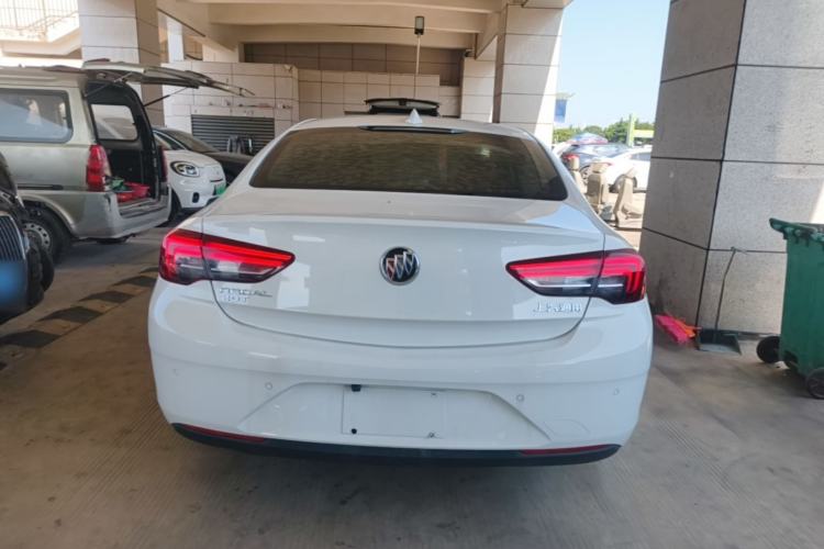 Used Buick Regal 2017 20T Elite Edition Rear