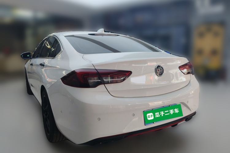 Used Buick Regal 2017 20T Luxury Model Rear Left 45 Deg