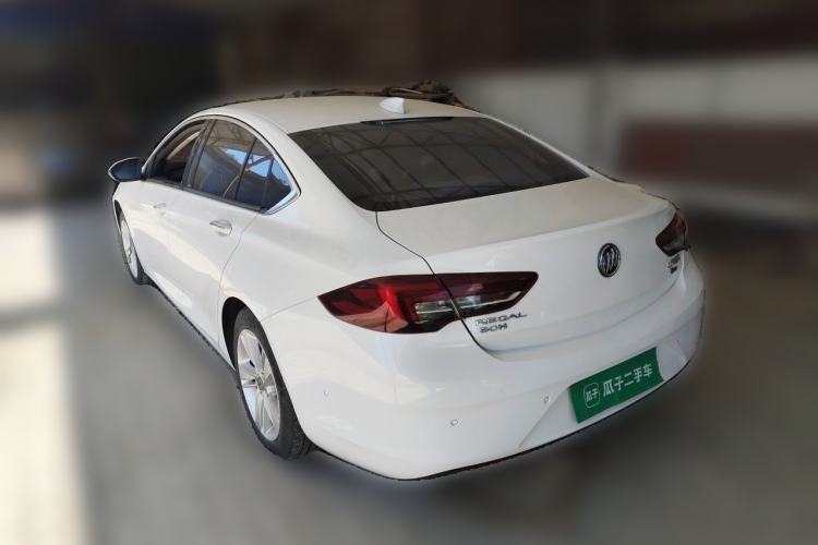 Used Buick Regal 2017 30H Luxury Version Rear Left 45 Deg