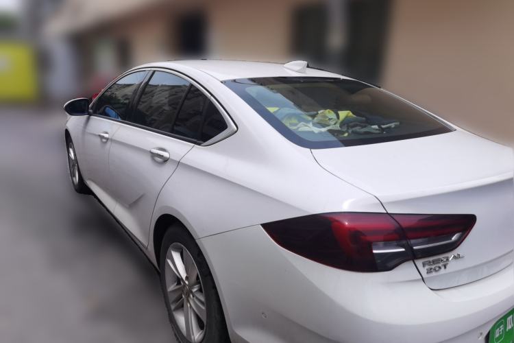 Used Buick Regal 2017 20T Luxury Model Rear Left 45 Deg