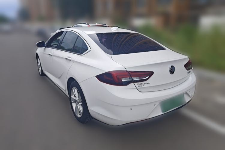 Used Buick Regal 2017 20T Elite Edition Rear Left 45 Deg