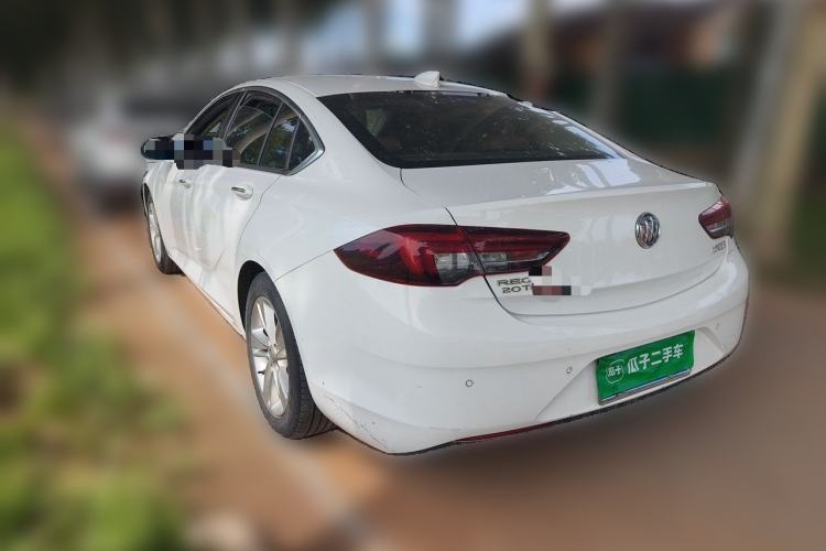 Used Buick Regal 2017 20T Elite Edition Rear Left 45 Deg