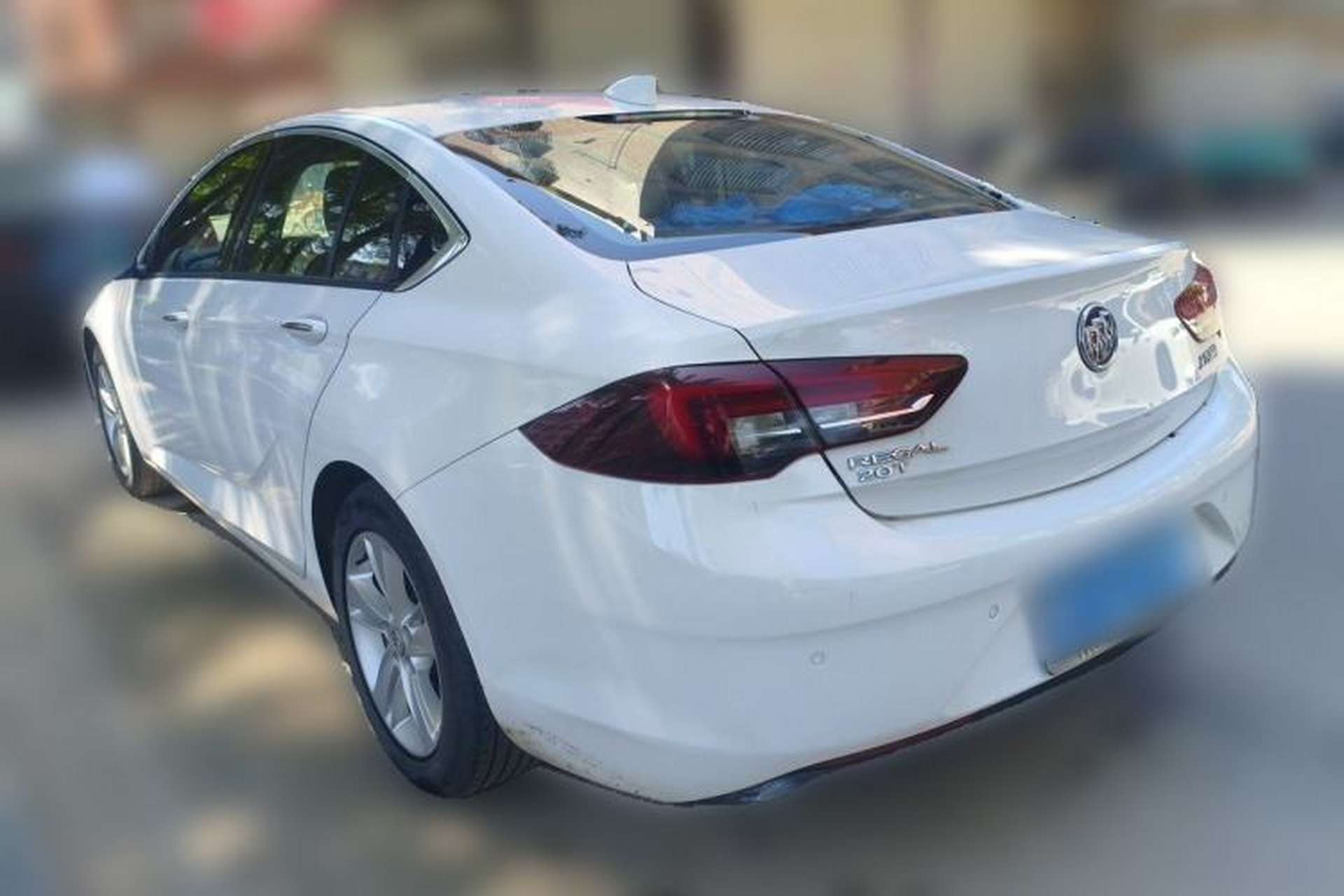 Used Buick Regal 2017 20T Elite Edition Rear Left 45 Deg