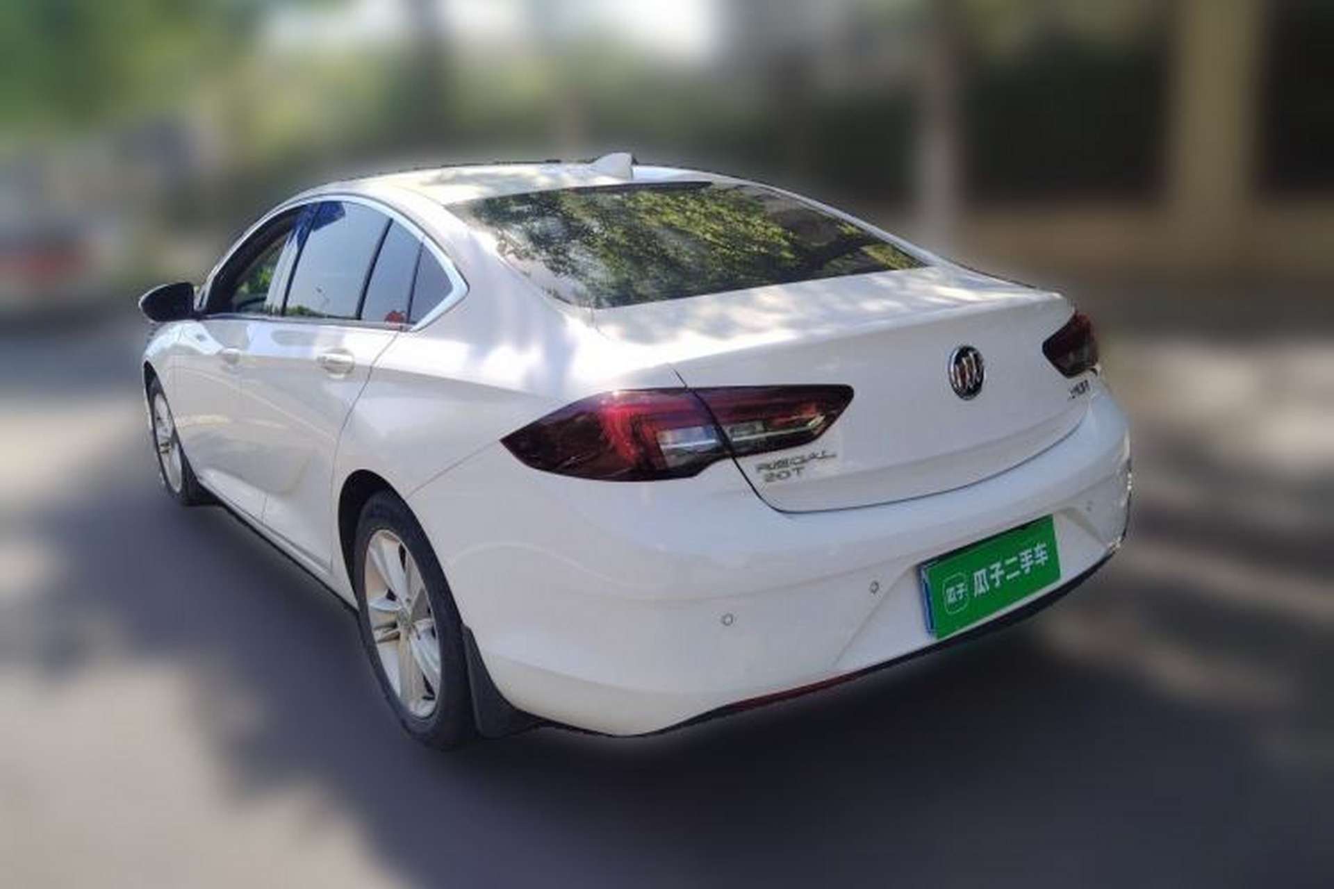 Used Buick Regal 2017 20T Elite Edition Rear Left 45 Deg