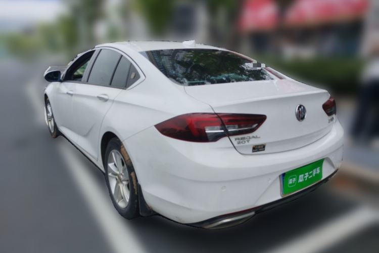 Used Buick Regal 2017 20T Elite Edition Rear Left 45 Deg