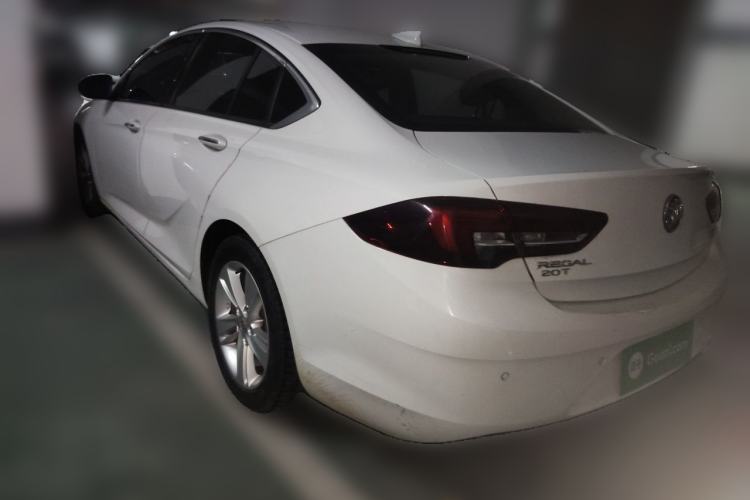 Used Buick Regal 2017 20T Elite Edition Rear Left 45 Deg