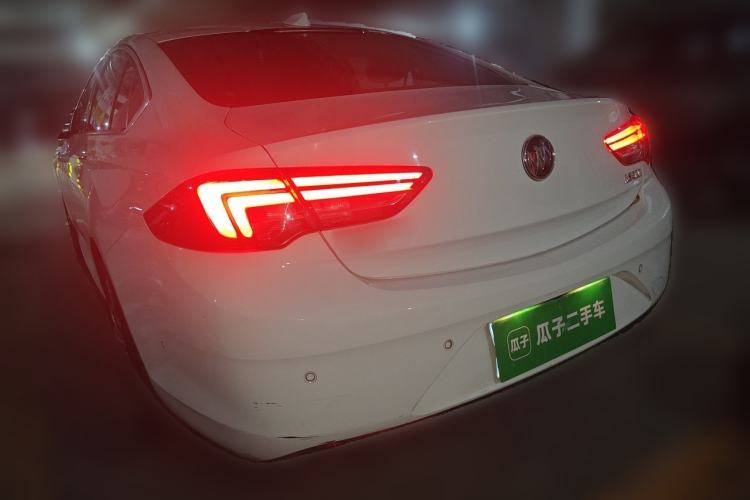 Used Buick Regal 2017 28T Prestige Model Rear Left 45 Deg
