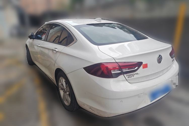 Used Buick Regal 2017 20T Luxury Model Rear Left 45 Deg