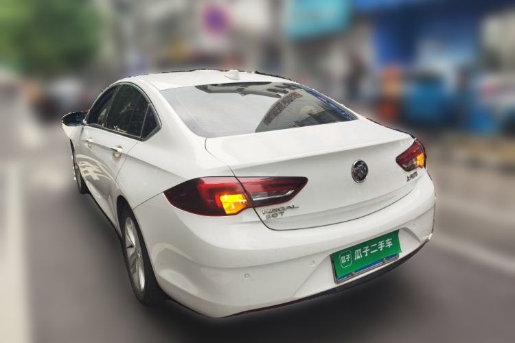Used Buick Regal 2017 20T Elite Edition Rear Left 45 Deg
