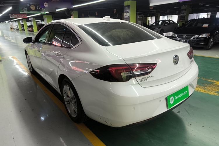 Used Buick Regal 2017 20T Elite Edition Rear Left 45 Deg
