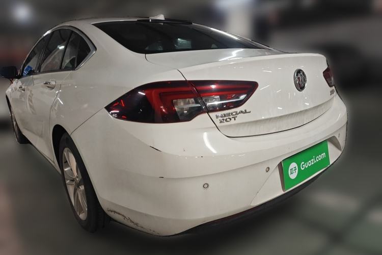 Used Buick Regal 2017 20T Elite Edition Rear Left 45 Deg