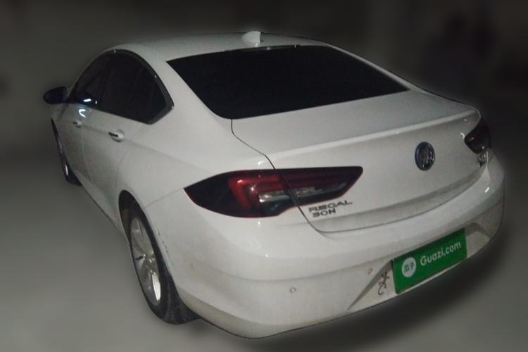 Used Buick Regal 2017 30H Luxury Version Rear Left 45 Deg