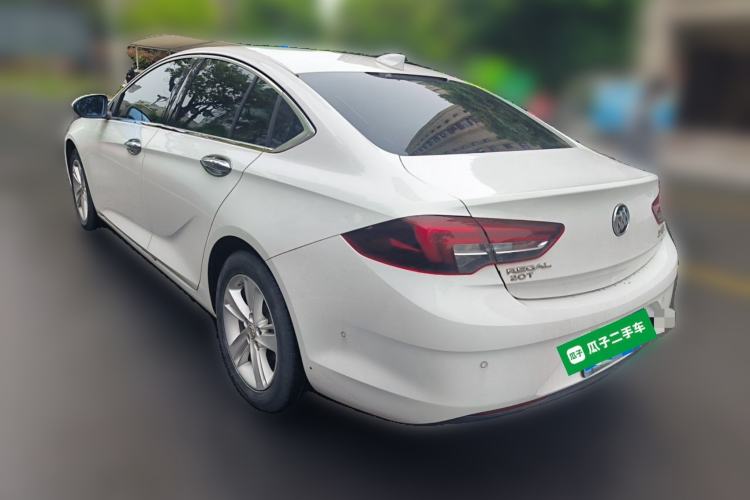 Used Buick Regal 2017 20T Luxury Model Rear Left 45 Deg