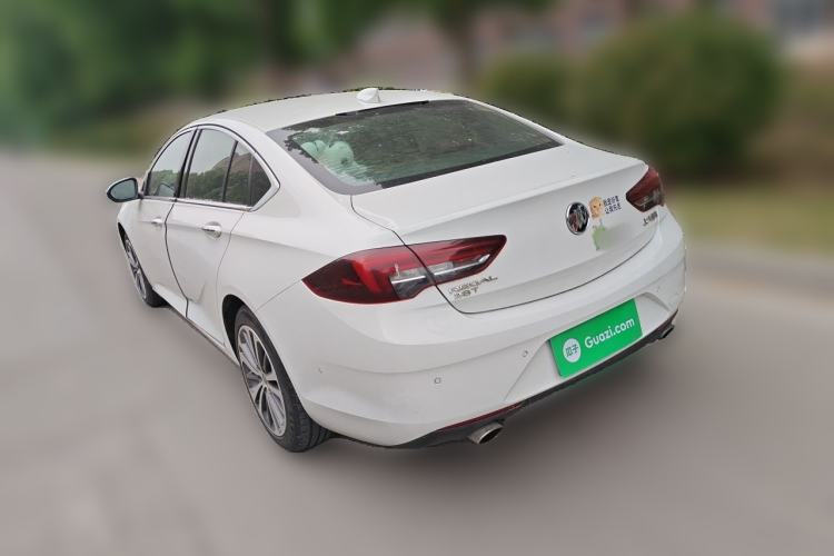 Used Buick Regal 2017 28T Luxury Edition Rear Left 45 Deg