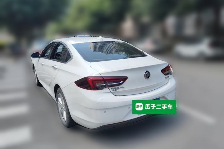 Used Buick Regal 2017 20T Elite Edition Rear Left 45 Deg