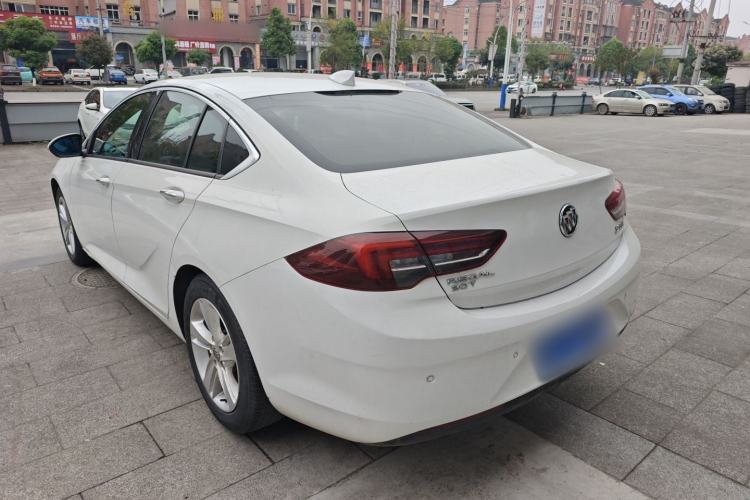 Used Buick Regal 2017 20T Elite Edition Rear Left 45 Deg