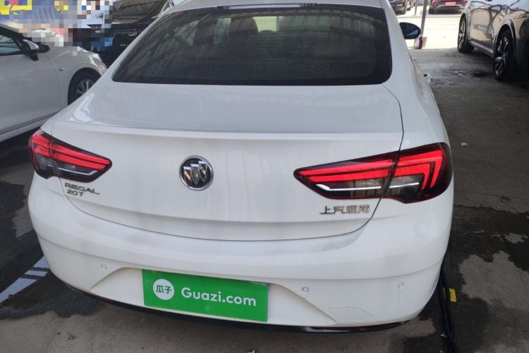 Used Buick Regal 2017 20T Elite Edition Rear