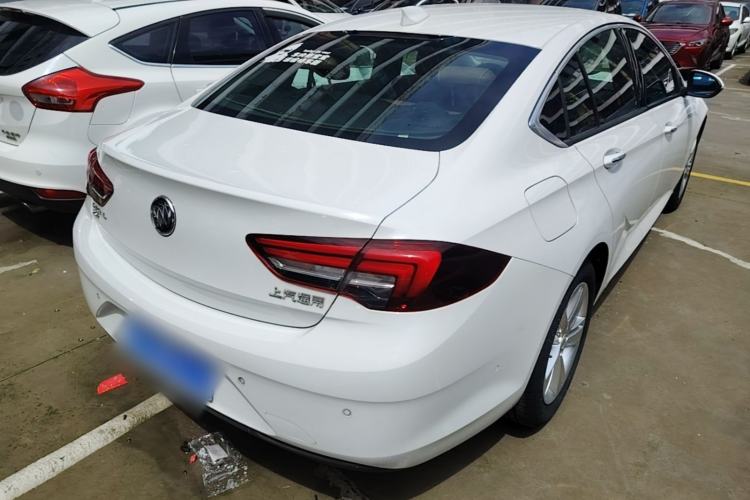 Used Buick Regal 2017 20T Luxury Model Rear Right 45 Deg