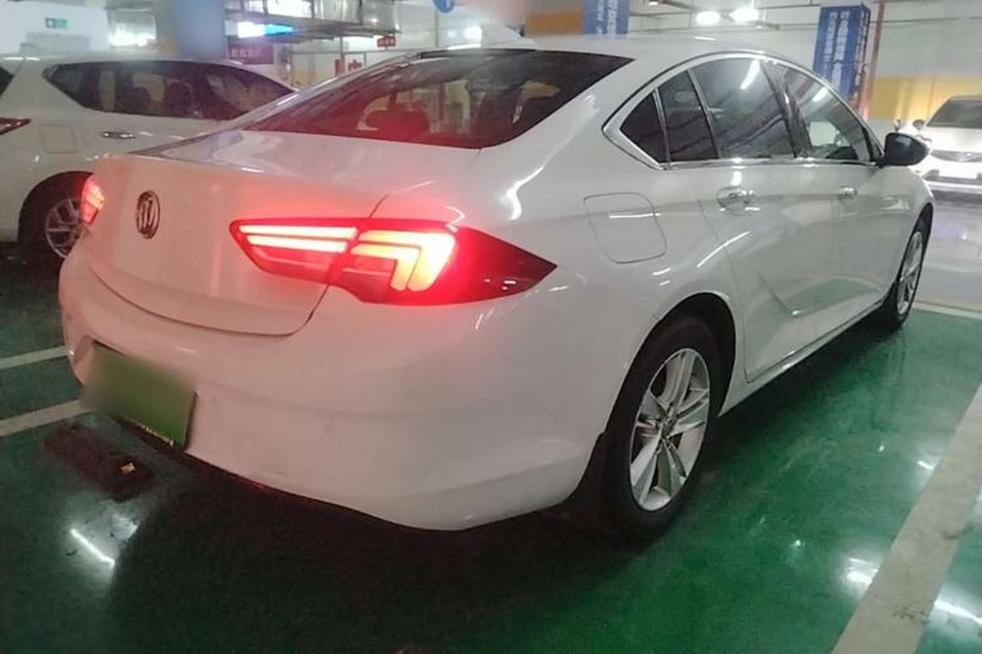 Used Buick Regal 2017 20T Luxury Model Rear Right 45 Deg