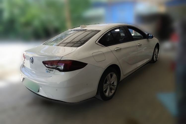 Used Buick Regal 2017 30H Luxury Version Rear Right 45 Deg