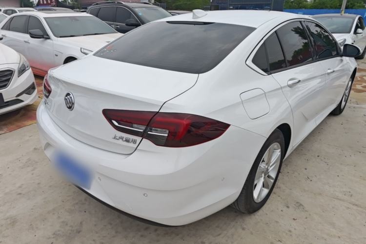 Used Buick Regal 2017 20T Prestige Model Rear Right 45 Deg