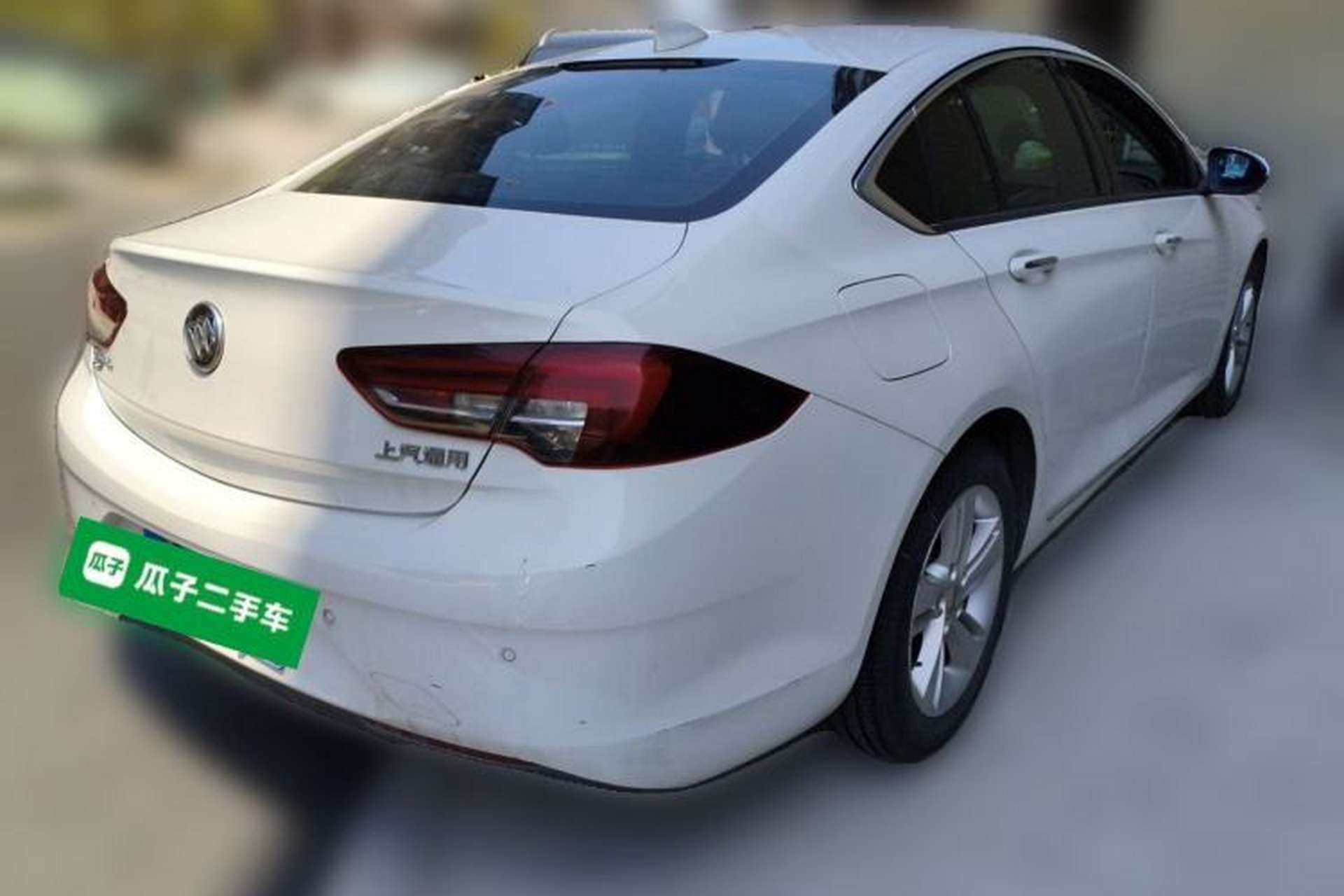 Used Buick Regal 2017 20T Elite Edition Rear Right 45 Deg