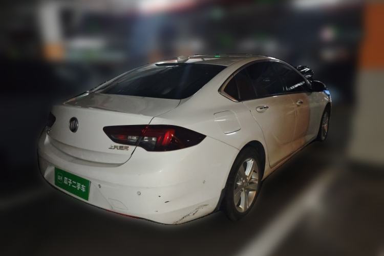 Used Buick Regal 2017 20T Luxury Model Rear Right 45 Deg