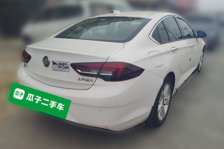 Used Buick Regal 2017 20T Elite Edition Rear Right 45 Deg