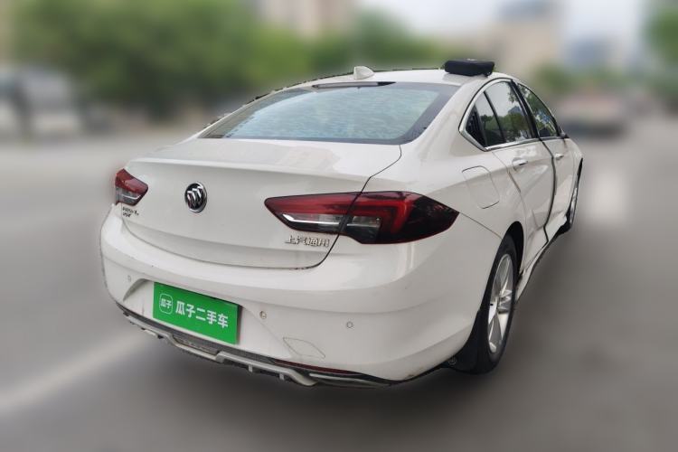 Used Buick Regal 2017 20T Elite Edition Rear Right 45 Deg