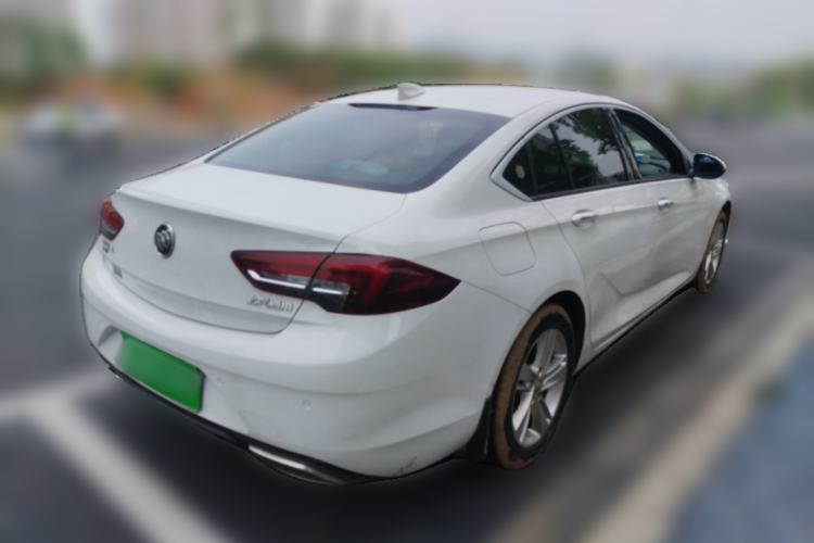 Used Buick Regal 2017 20T Elite Edition Rear Right 45 Deg