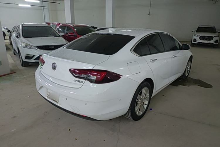 Used Buick Regal 2017 20T Prestige Model Rear Right 45 Deg