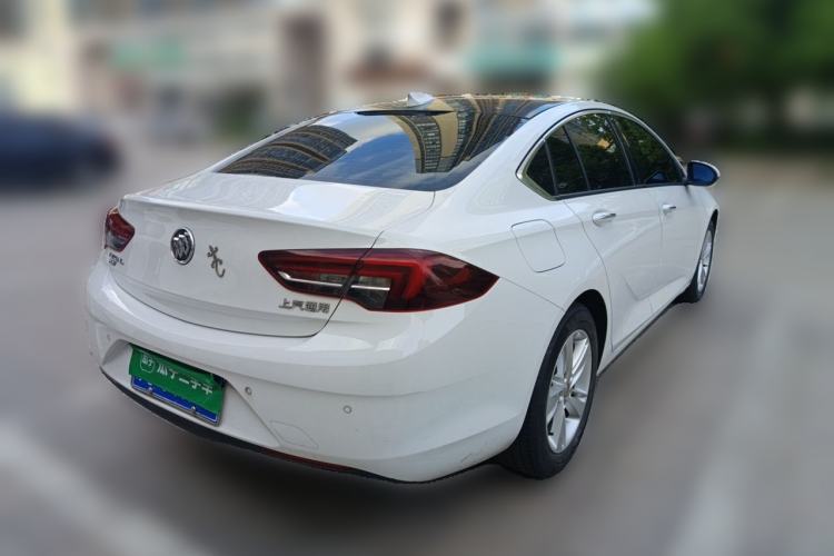Used Buick Regal 2017 20T Elite Edition Rear Right 45 Deg