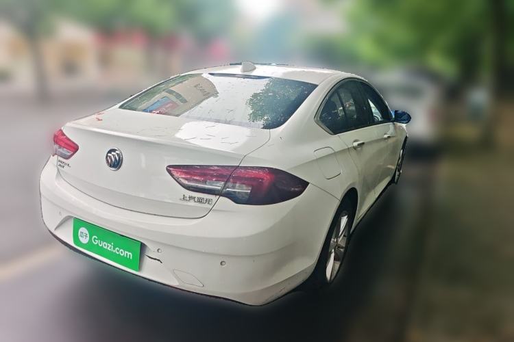 Used Buick Regal 2017 20T Elite Edition Rear Right 45 Deg