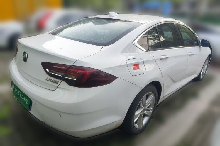 Used Buick Regal 2017 20T Elite Edition Rear Right 45 Deg