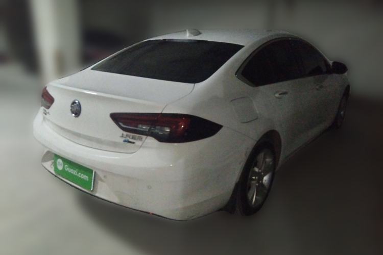 Used Buick Regal 2017 30H Luxury Version Rear Right 45 Deg