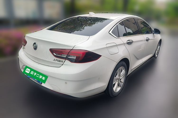 Used Buick Regal 2017 20T Luxury Model Rear Right 45 Deg