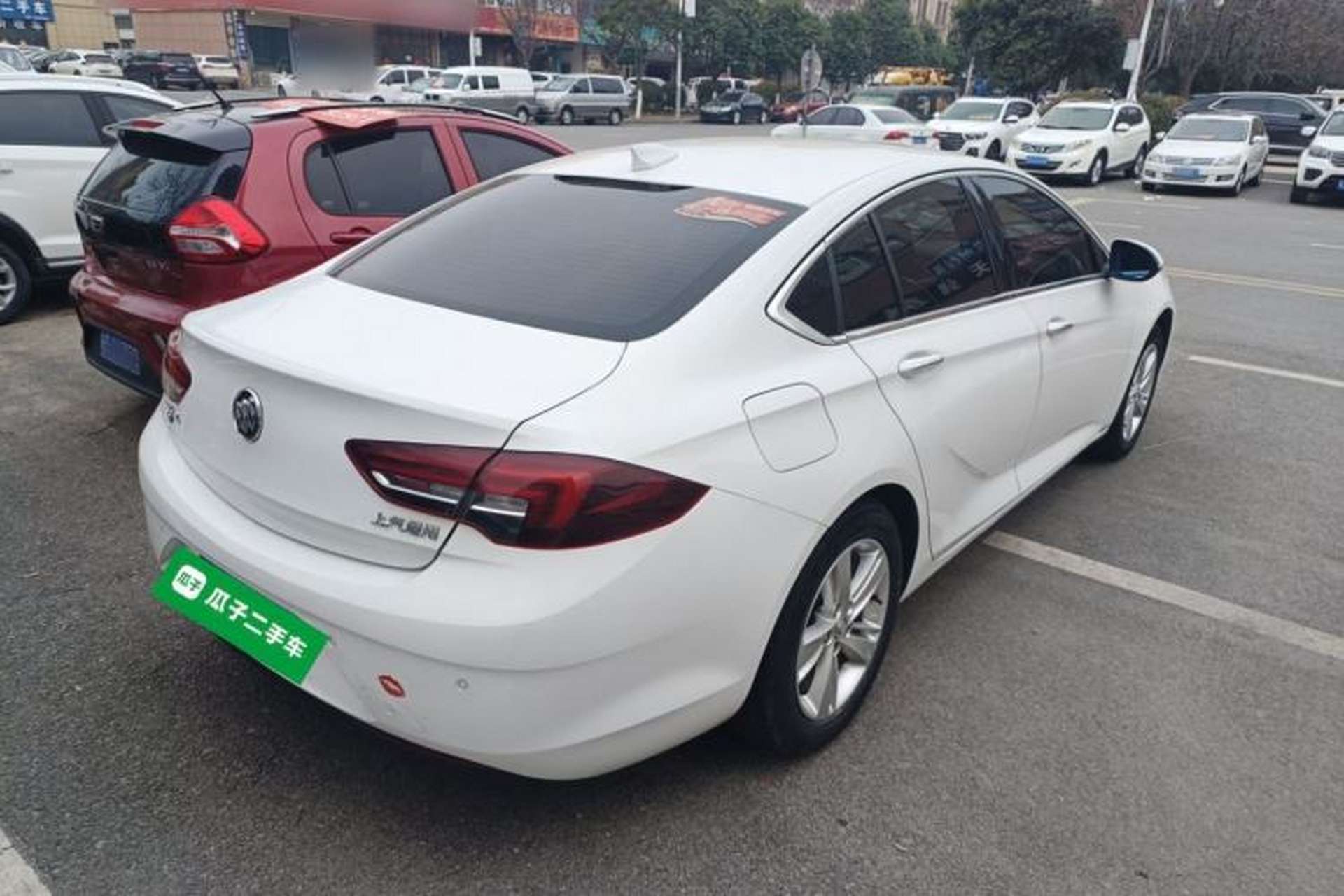 Used Buick Regal 2017 20T Elite Edition Rear Right 45 Deg