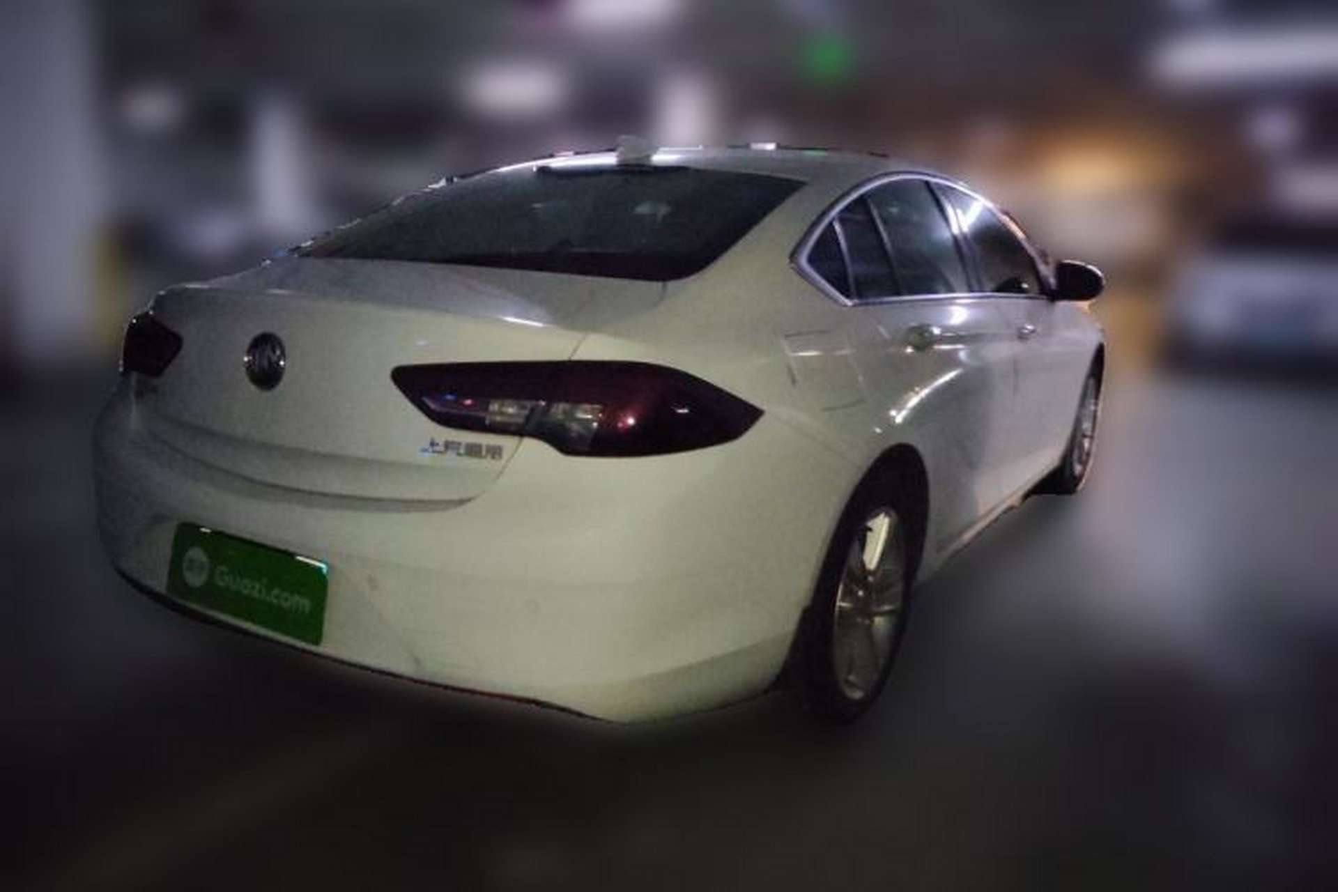 Used Buick Regal 2017 20T Luxury Model Rear Right 45 Deg