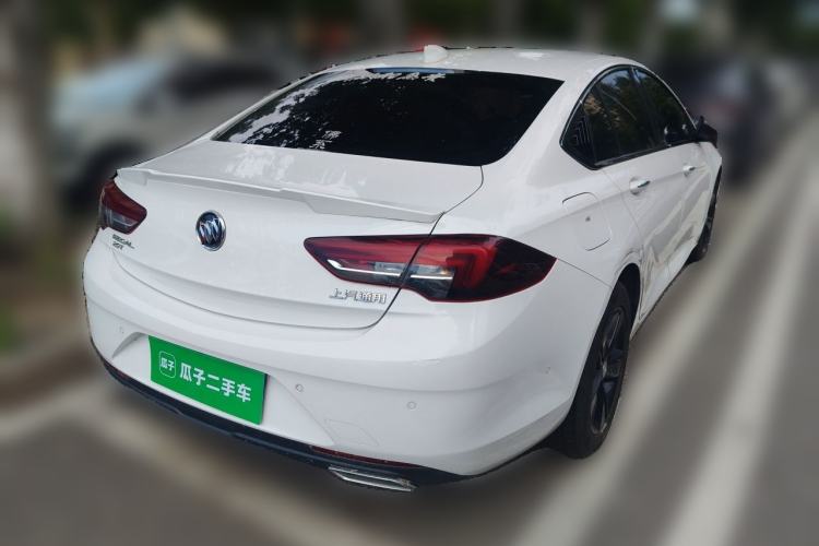 Used Buick Regal 2017 20T Luxury Model Rear Right 45 Deg