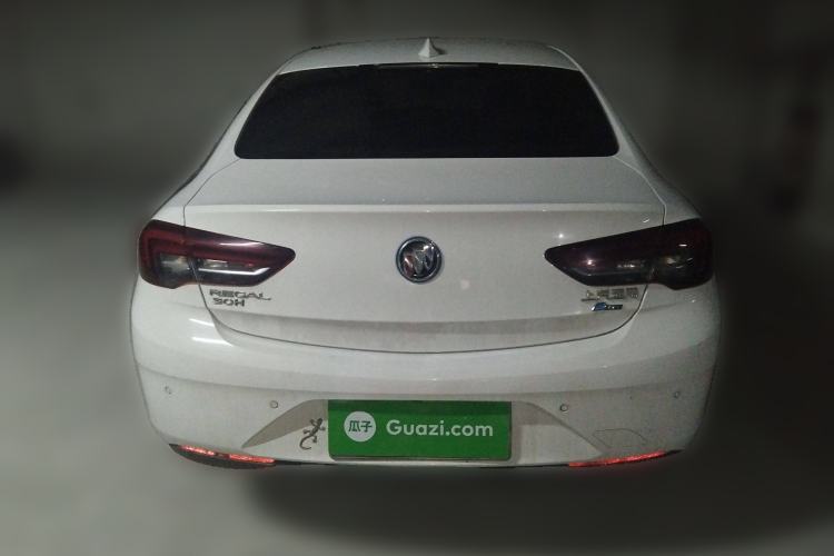 Used Buick Regal 2017 30H Luxury Version Rear