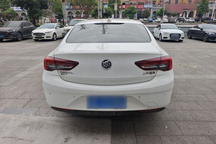 Used Buick Regal 2017 20T Elite Edition Rear