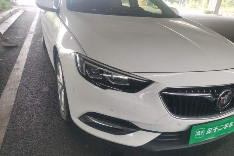 Used Buick Regal 2017 20T Prestige Model Right Front Headlight