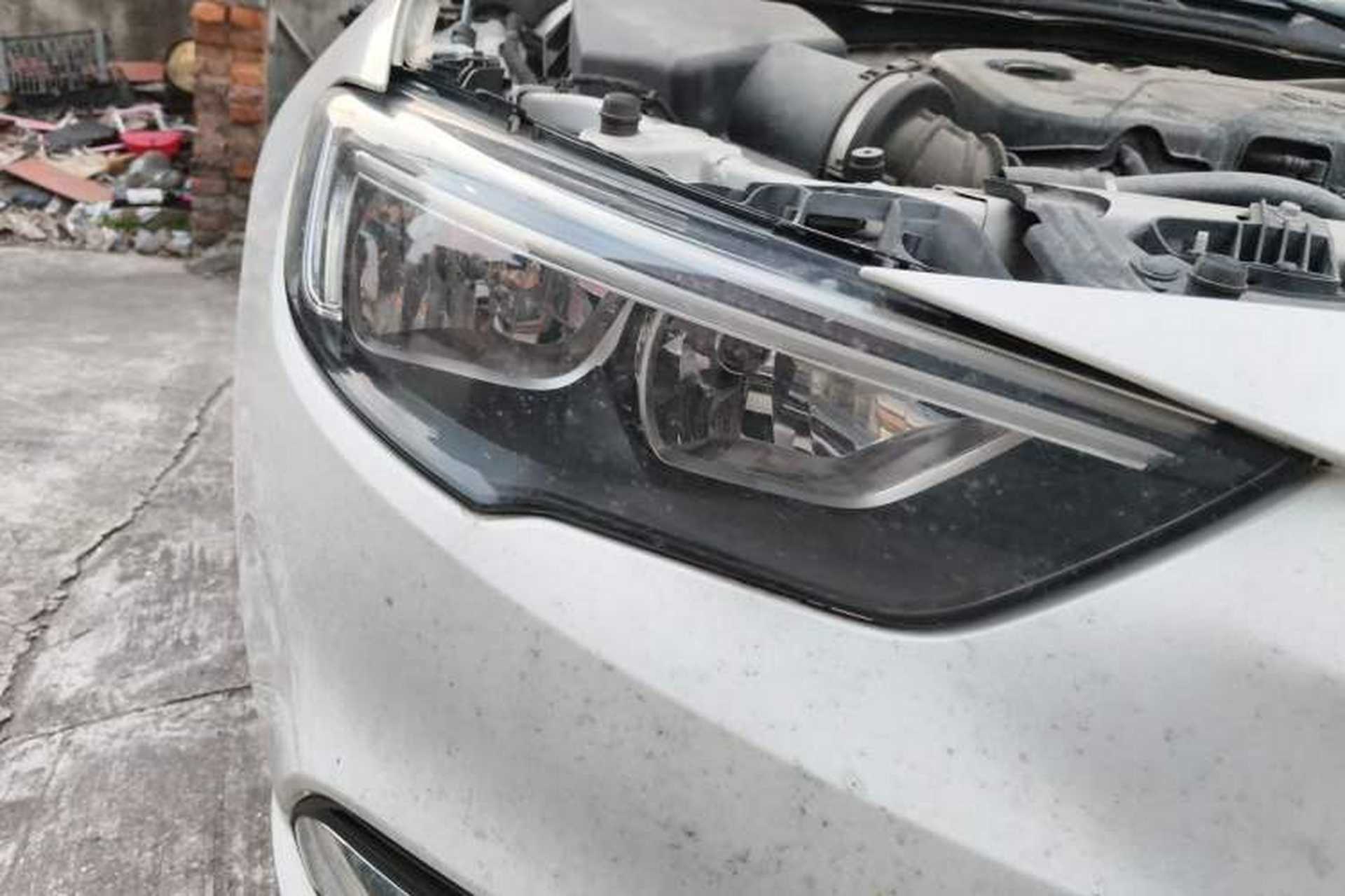 Used Buick Regal 2017 20T Elite Edition Right Front Headlight
