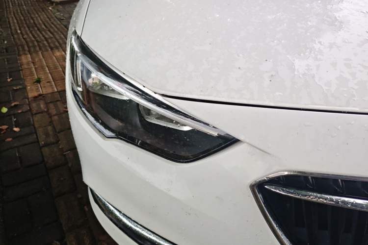 Used Buick Regal 2017 20T Elite Edition Right Front Headlight