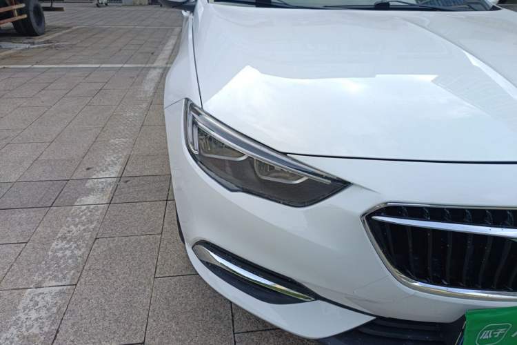 Used Buick Regal 2017 20T Elite Edition Right Front Headlight